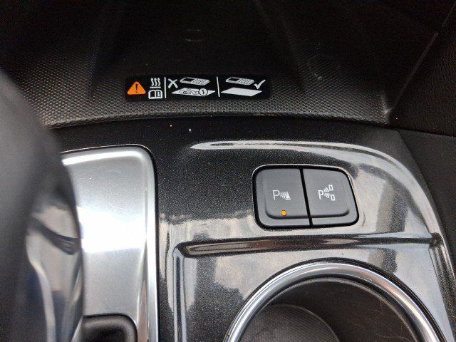 Used 2024 Chevrolet Equinox Premier FWD image 48