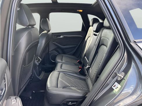 Used 2016 Audi SQ5 Premium Plus image 17