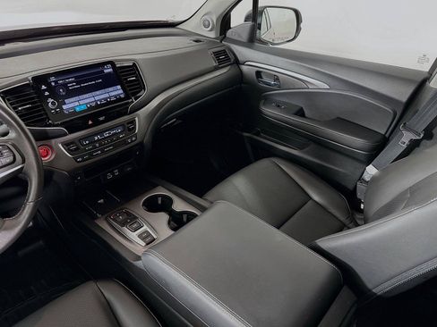 Certified 2025 Honda Ridgeline RTL image 25