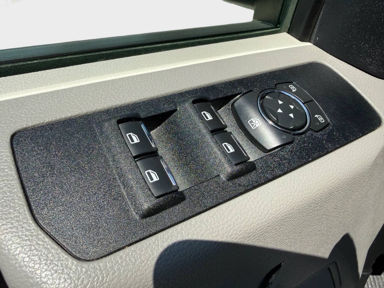Used 2019 Ford F350 XL w/ Power Equipment Group AWD/4WD image 12
