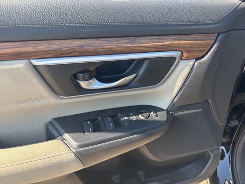 Used 2017 Honda CR-V EX image 14