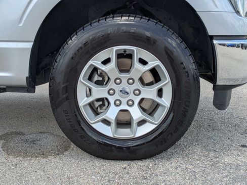 Used 2023 Ford F150 XLT AWD/4WD image 13