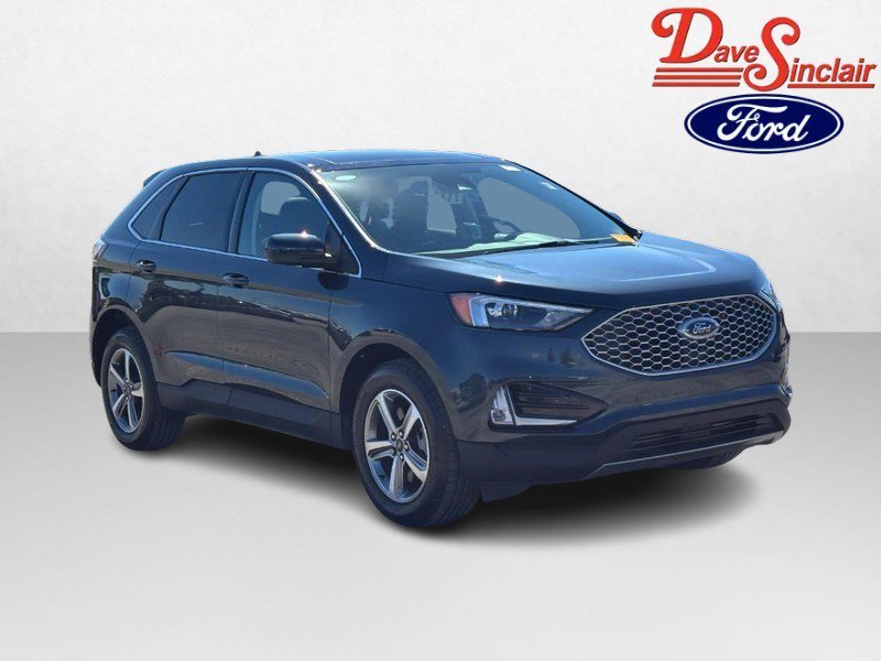 Used 2024 Ford Edge SEL w/ Convenience Package AWD/4WD image 4