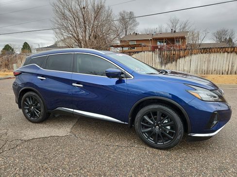 Used 2022 Nissan Murano Platinum w/ Cargo Package image 2
