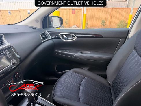 Used 2017 Nissan Sentra SV image 12