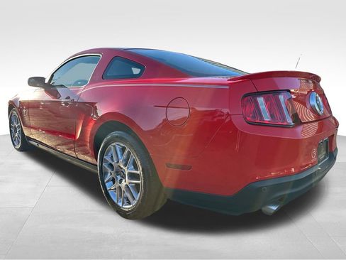 Used 2012 Ford Mustang Premium image 3