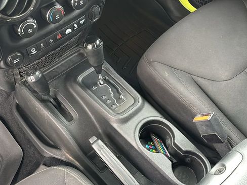 Used 2016 Jeep Wrangler Unlimited Sport image 20