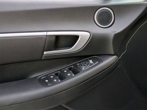 Used 2025 Hyundai Sonata SEL image 13