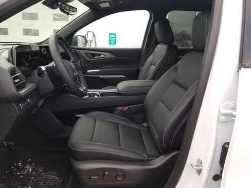 New 2026 Chevrolet Traverse LT w/ Midnight/Sport Edition image 17