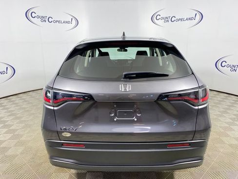 Used 2025 Honda HR-V LX image 5