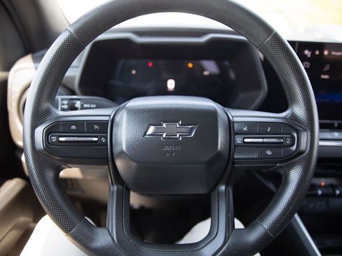 Used 2023 Chevrolet Colorado Trail Boss w/ Advanced Trailering Package image 12