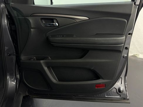 Certified 2019 Honda Passport Sport image 33