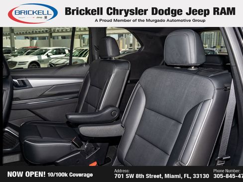 Used 2025 Buick Enclave Preferred FWD image 18
