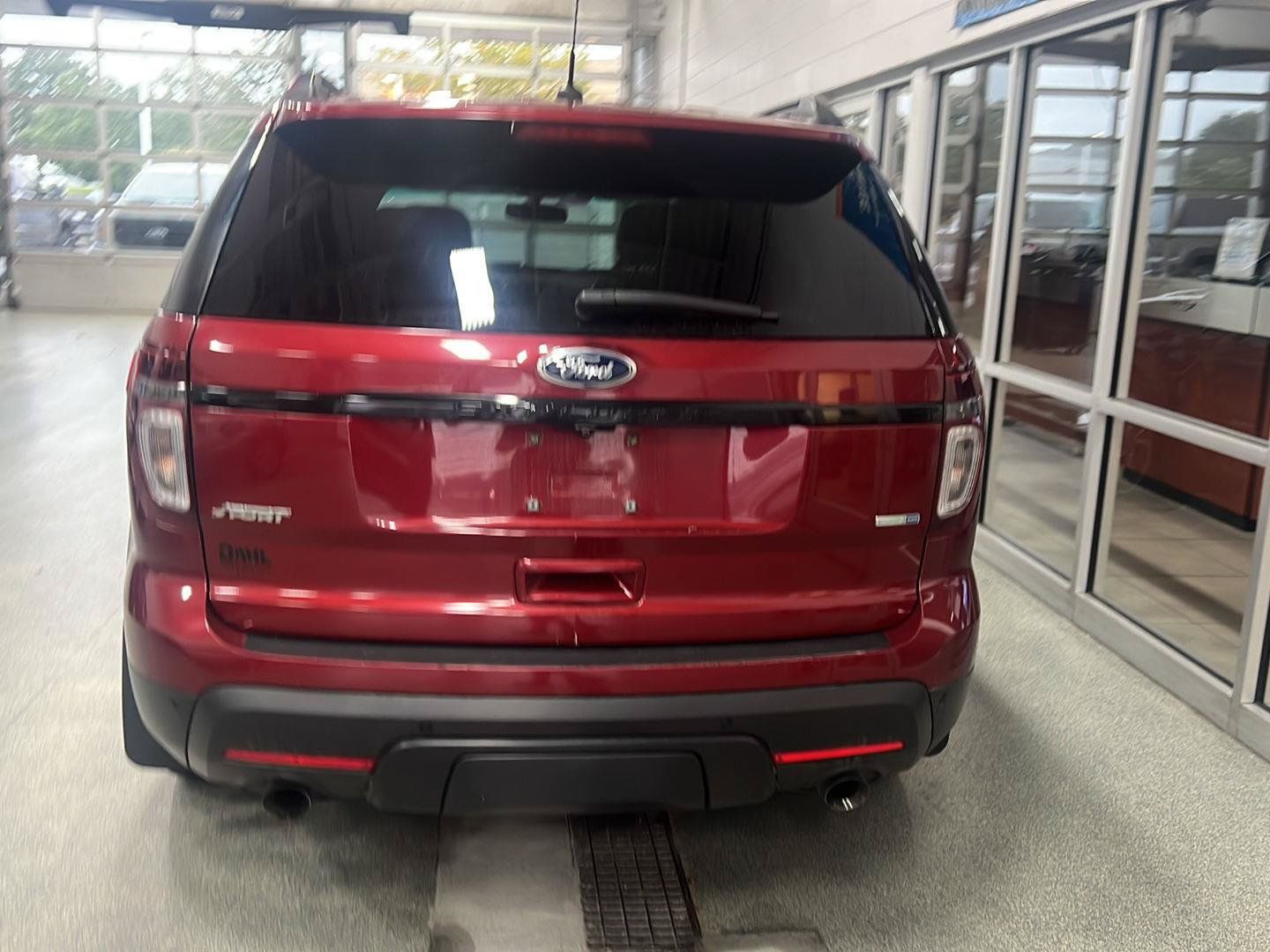 Used 2014 Ford Explorer Sport w/ Equipment Group 401A AWD/4WD image 5