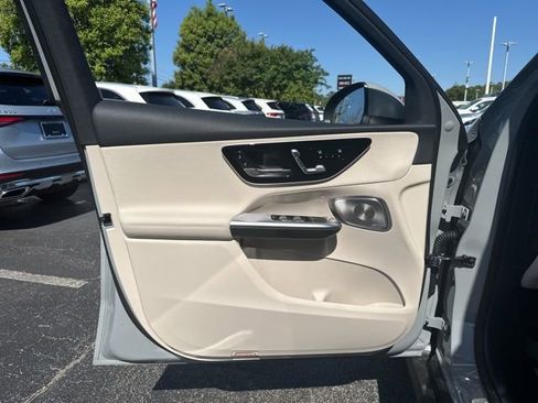 New 2026 Mercedes-Benz GLC 300 4MATIC image 18