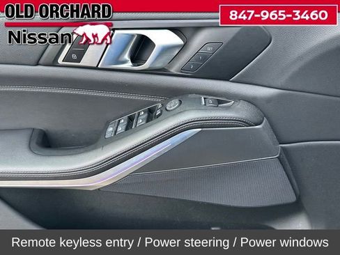 Used 2022 BMW X5 xDrive40i w/ M Sport Package image 10