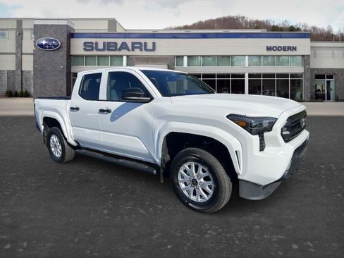 Used 2026 Toyota Tacoma SR AWD/4WD image 5