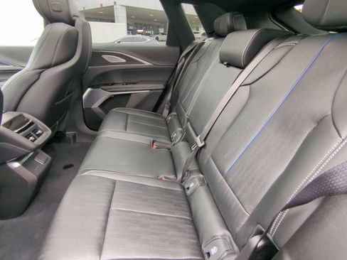 New 2026 Cadillac Lyriq V image 25