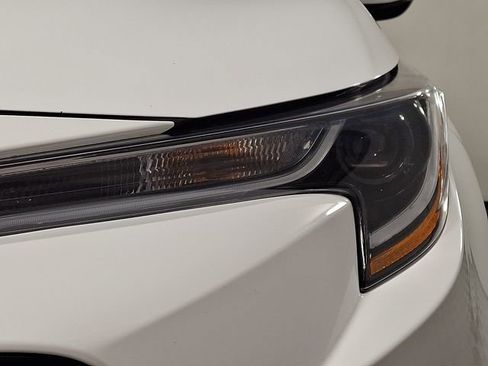 Used 2024 Toyota Corolla LE image 12