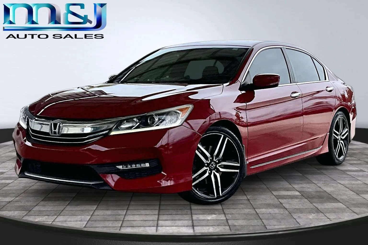 Used 2017 Honda Accord Sport image 1