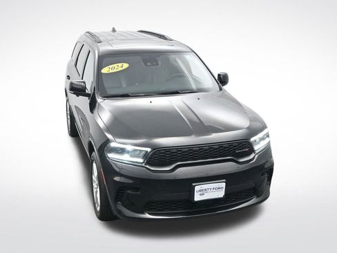 Used 2024 Dodge Durango GT image 25