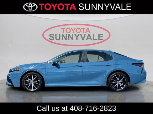 Used 2023 Toyota Camry SE FWD image 6