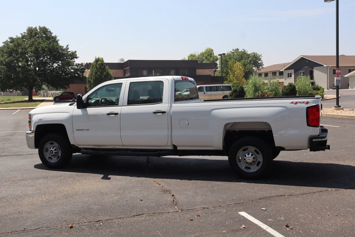 Used 2016 Chevrolet Silverado 2500 W/T AWD/4WD image 8