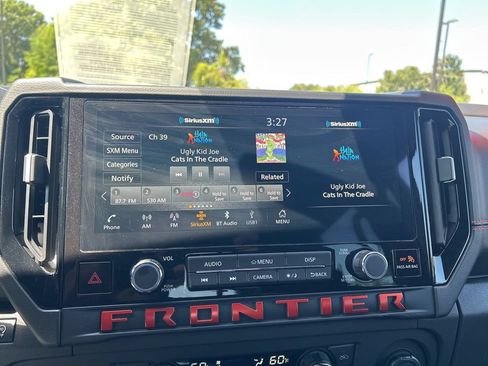 Certified 2025 Nissan Frontier Pro-X RWD image 16