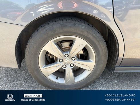 Used 2022 Honda Odyssey EX image 5