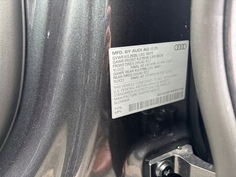 New 2026 Audi Q8 Premium Plus image 35