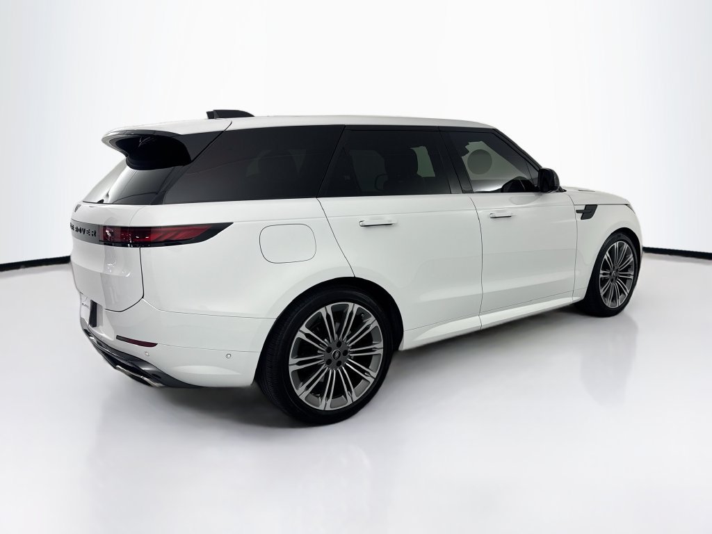 Certified 2025 Land Rover Range Rover Sport Dynamic SE AWD/4WD image 5