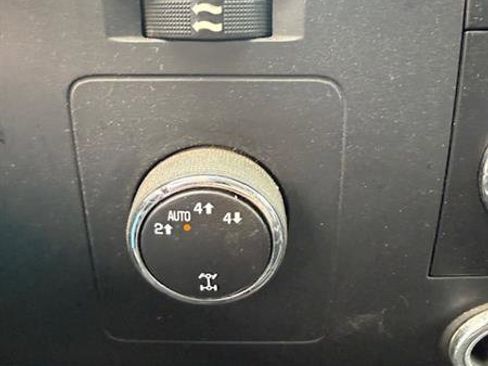 Used 2010 Chevrolet Silverado 1500 LT w/ Power Pack Plus image 18