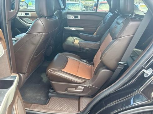 Used 2022 Ford Explorer King Ranch w/ Technology Package AWD/4WD image 14