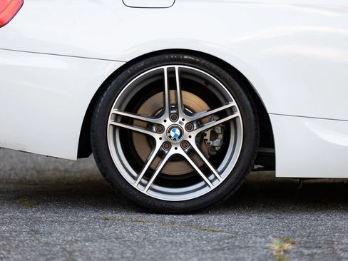 Used 2011 BMW 335is Coupe image 11
