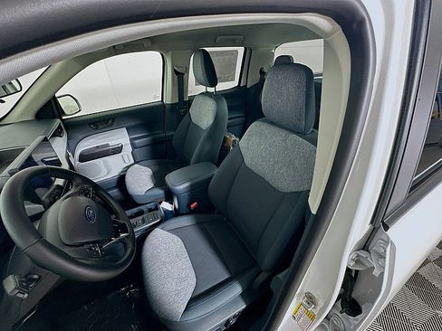 New 2025 Ford Maverick XLT w/ Equipment Group 301A image 8