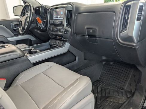 Used 2017 Chevrolet Silverado 1500 LTZ image 17