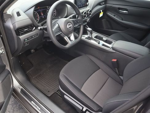 New 2025 Nissan Sentra SV w/ Trunk Package image 13