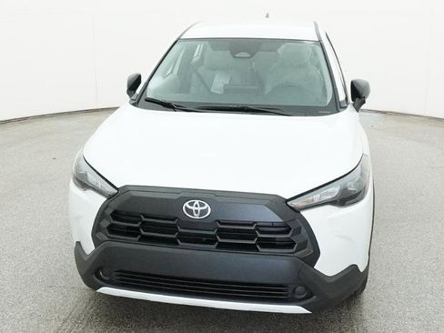 New 2026 Toyota Corolla Cross L FWD image 8