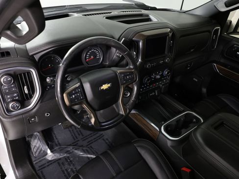 Used 2021 Chevrolet Silverado 2500 High Country w/ Z71 Off-Road Package image 24