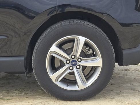 Used 2022 Ford Edge SEL w/ Convenience Package image 13