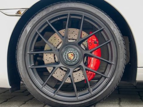 Used 2018 Porsche 911 Targa 4 GTS AWD/4WD image 14