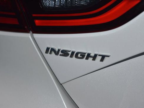 Used 2019 Honda Insight Touring image 32
