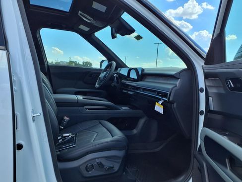 New 2027 Kia Telluride SX Prestige X-Line w/ Towing Package AWD/4WD image 16