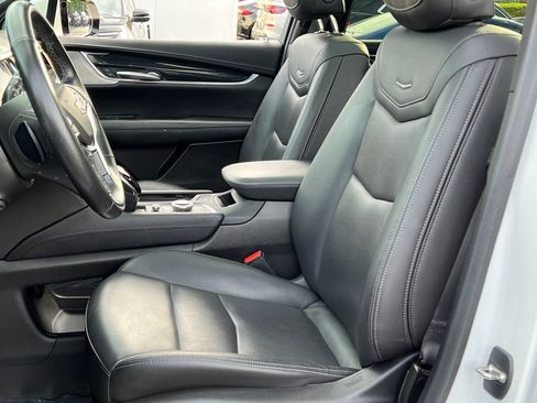 Used 2023 Cadillac XT5 Premium Luxury AWD/4WD image 7