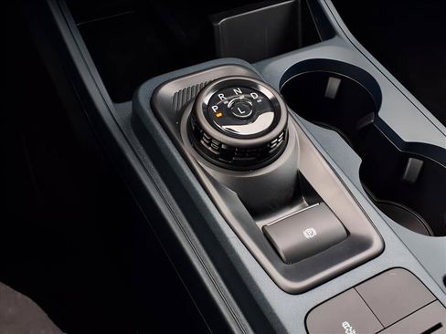 New 2025 Ford Maverick XL image 24