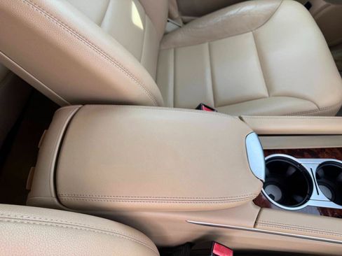 Used 2010 Mercedes-Benz ML 350 2WD image 40