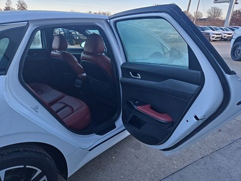 Used 2023 Kia K5 GT-Line image 68