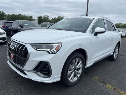 New 2025 Audi Q3 2.0T Premium