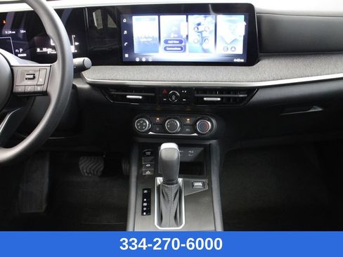 New 2026 Nissan Kicks S image 18