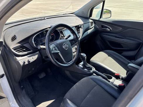 Used 2019 Buick Encore Sport Touring FWD image 9